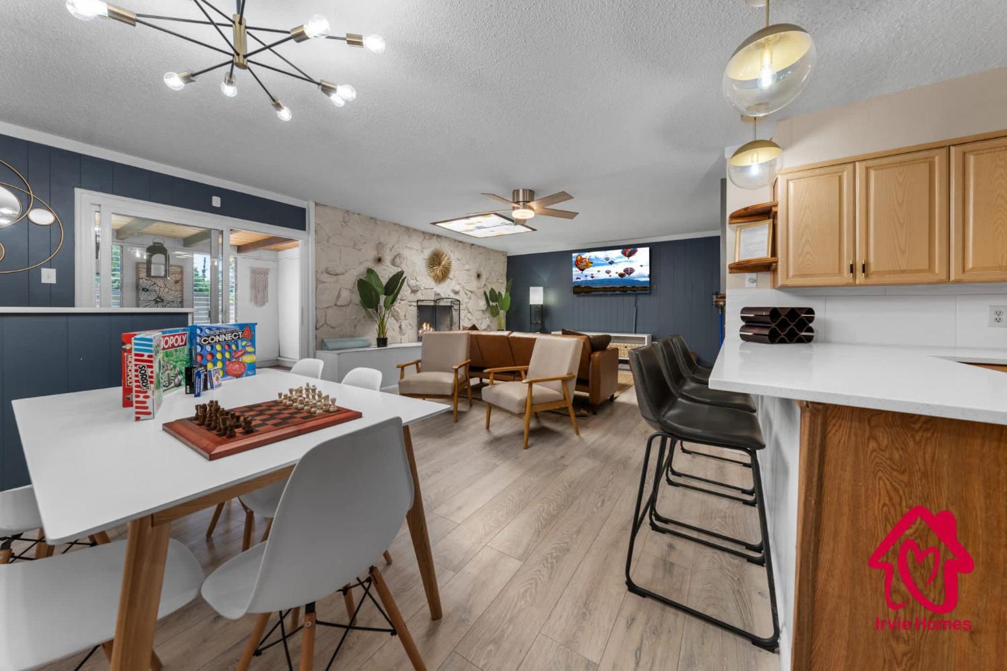 Chapala Charm 6Br Family Oasis - An Irvie Home 앨버커키 외부 사진